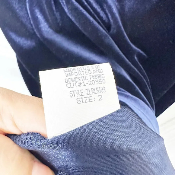 DAVID MEISTER Size 2 Navy Blue Velvet Cocktail Dress Ruched Tie Shoulder - Picture 5 of 7